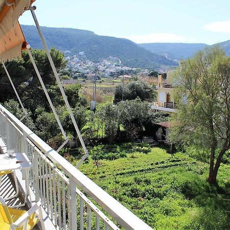 Apartment Sea View In Front Of The Beach Of Agia Marina Pórto Ráfti 외부 사진